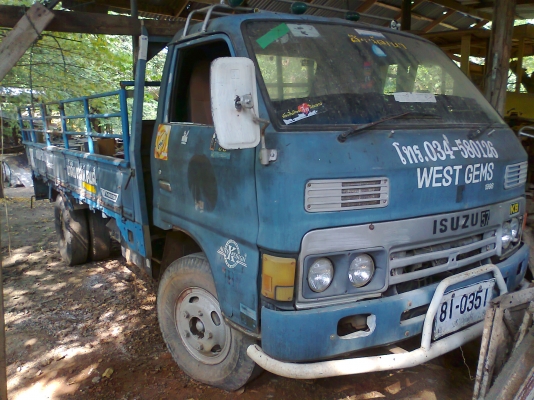 ขายรถ6ล้อ ISUZU KS22 เครื่อง 4bd1 110 แรง ทะเบียนเต็ม