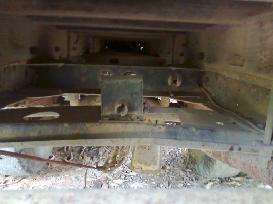 ขายรถ6ล้อ ISUZU KS22 เครื่อง 4bd1 110 แรง ทะเบียนเต็ม