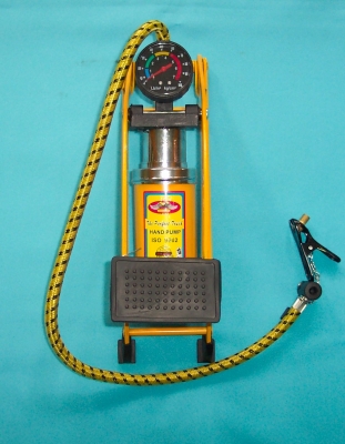 สูบลมเท้าเหยียบ