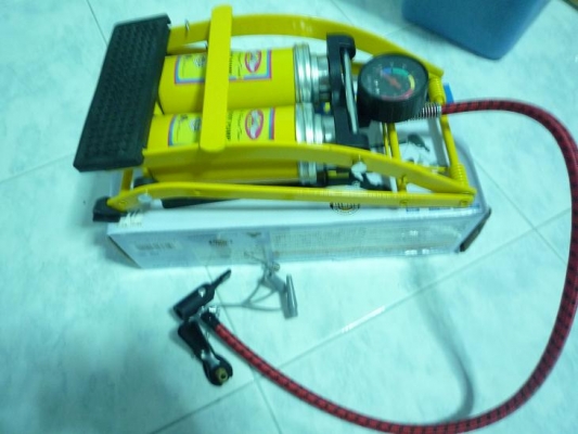 สูบลมเท้าเหยียบ