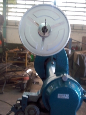 ขายเครื่องเย็บกล่อง มือสอง สภาพดีของ วี การช่าง รุ่นเย็บต่อเนื่อง(ราคาถูก) สภาพ90\%ลดราคาด่วน35,000