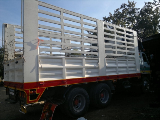 ขายรถ 10 ล้อ เพลาเดียว กระบะเหล็กคอกเกษตรไม่ดั้ม ISUZU นางฟ้า 195 รถสวยมาก สนใจรีบโทรเลยครับ