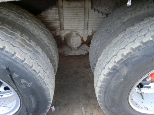 ขายรถ 10 ล้อ เพลาเดียว กระบะเหล็กคอกเกษตรไม่ดั้ม ISUZU นางฟ้า 195 รถสวยมาก สนใจรีบโทรเลยครับ