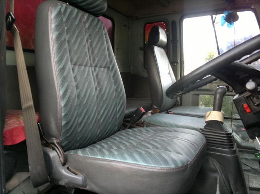 ขายรถ 10 ล้อ เพลาเดียว กระบะเหล็กคอกเกษตรไม่ดั้ม ISUZU นางฟ้า 195 รถสวยมาก สนใจรีบโทรเลยครับ