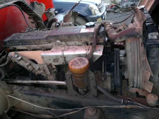 ขายรถ 10 ล้อ เพลาเดียว กระบะเหล็กคอกเกษตรไม่ดั้ม ISUZU นางฟ้า 195 รถสวยมาก สนใจรีบโทรเลยครับ