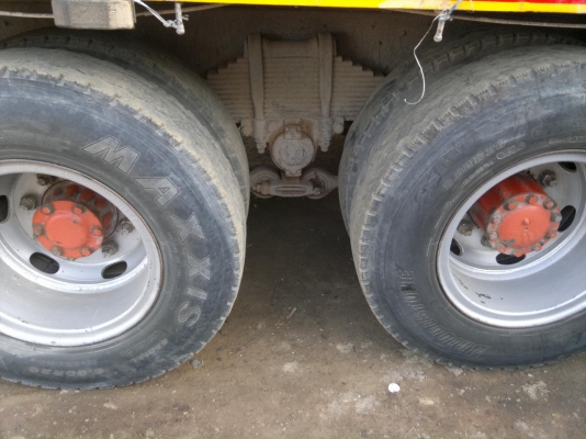 ขายรถ 10 ล้อ เพลาเดียว กระบะเหล็กคอกเกษตรไม่ดั้ม ISUZU นางฟ้า 195 รถสวยมาก สนใจรีบโทรเลยครับ