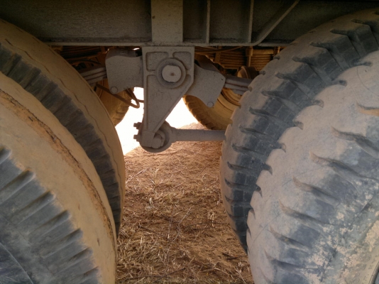 ขายลูกพ่วง 3 เพลา กระบะเหล็กคอกเกษตรไม่ดั้ม อู่ ,มีโชคขนส่ง สวย รีบจองด่วน