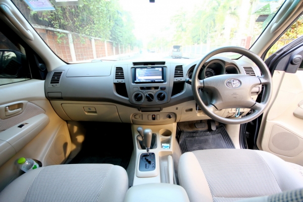 ขาย Toyota Hilux Vigo 3.0G Double Cab 4 Wheel Drive (Auto) 2006