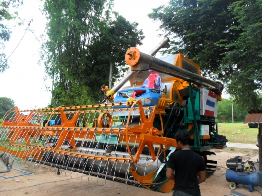 ขายรถเกี่ยวสภาพเยี่ยม