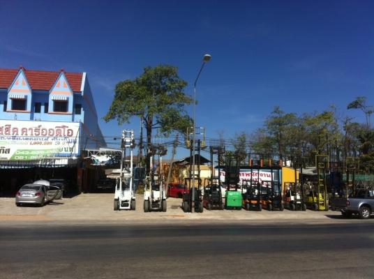 ขายฟอร์คลิฟต์นำเข้าจากญี่ปุ่น   สินค้ามาถึงร้านแล้วครับ จาก OSAKA JAPAN !!! แท้จากญี่ปุ่นครับ