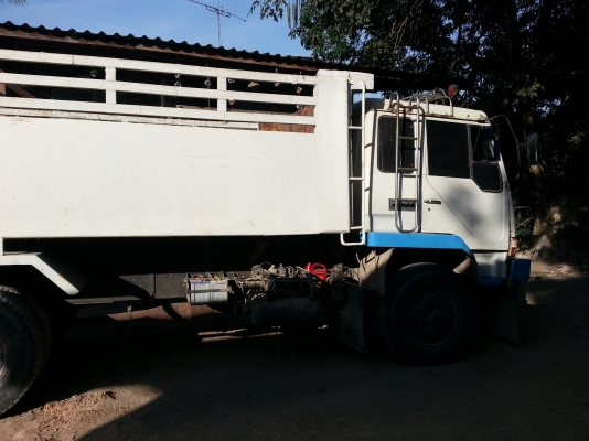 ขายสิบล้อมิตซู หลง 2เพลาเดิมๆ lพร้อมลุย!!!