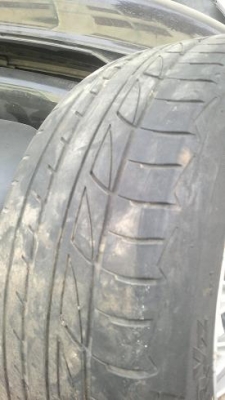 ขายล้อแม็กนอกbbsแท้ฝาครบ ขอบ14 4รู100สภาพไหม่ครับ ยางปี06 ครับ 4เส่น