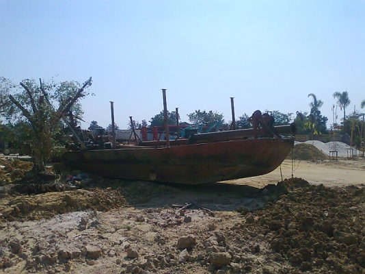 ขายด่วน!..เรือดูดทราย เครื่องฮีโน่ EF V8 จำนวน 550 แรงม้า ท่อดูด 8 " สภาพสวยสุดขีด ดูดทรายได้แรงเต็มท่อ ๆ พร้อมใช้ มีทะเบียน.