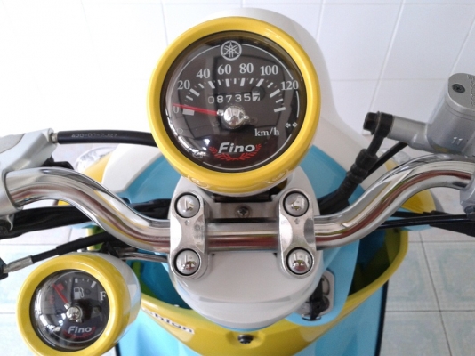 Fino รถบ้าน สภาพเดิม ปี56 (ฟรีหมวก+เสื้อ) Fino รถบ้าน สภาพเดิม ปี56 (ฟรีหมวก+เสื้อ)