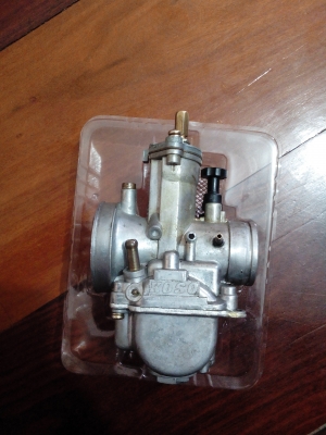 คาร์บูเรเตอร์.เหลี่ยม.900บาทไทย