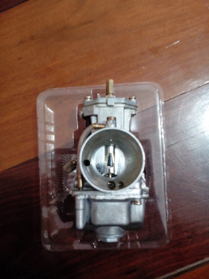 คาร์บูเรเตอร์.เหลี่ยม.900บาทไทย