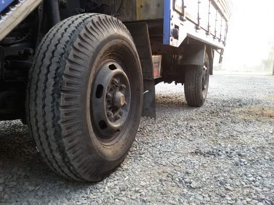 ขายรถ ISUZU NKR55E 4 ล้อ ไม่ติดเวลา เครื่อง 4JB1 88 แรงม้า