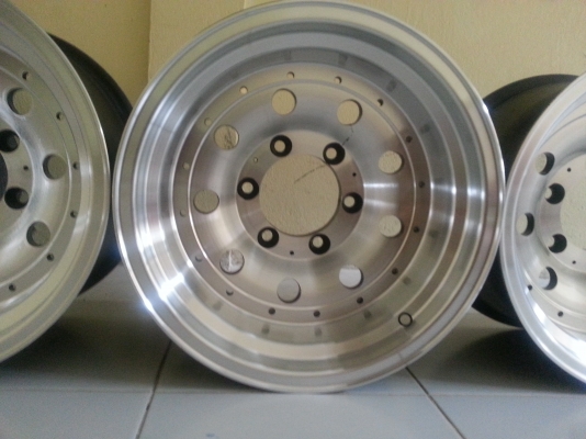 ขาย  หยดน้ำขอบขอบ15ลึกๆ