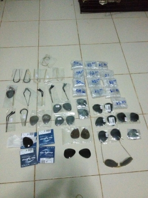 ขายอะไหล่ เลนส์แว่นตา ขา ray-ban แท้ usa ของไหม่เก่าเก็บครับ