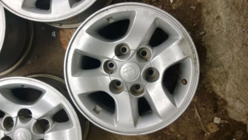 แม็กเปล่ากระบะ Triton Mighty Tiger 15 ถูกๆ