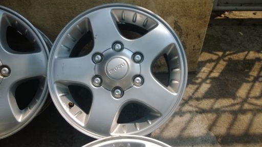 แม็กเปล่ากระบะ Triton Mighty Tiger 15 ถูกๆ