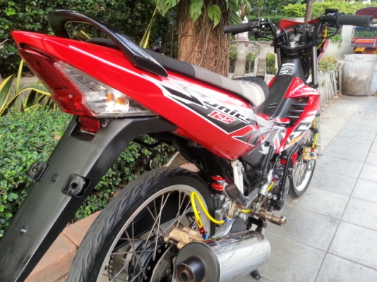 โซนิค ตัวใหม่แท้ มือแรก เครื่องเดิมแน่น คาร์บูเดิม เดินดี  **16,900.- ** ไวเรยน่ะ  สนใจ   0 9 3 - 9  4  8 - 8 7 9 8