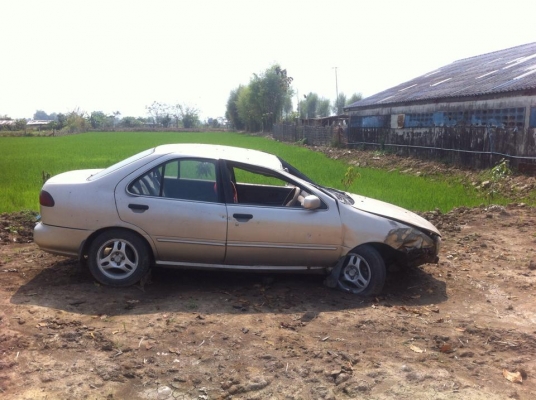 ขายซาก Nissan Sunny B14 เครื่อง GA16 เกียร Auto ปี 2540 เอกสารครบ พร้อมโอน 25,000 ขายซาก Nissan Sunny B14 เครื่อง GA16 เกียร Auto ปี 2540 เอกสารครบ พร้อมโอน 25,000