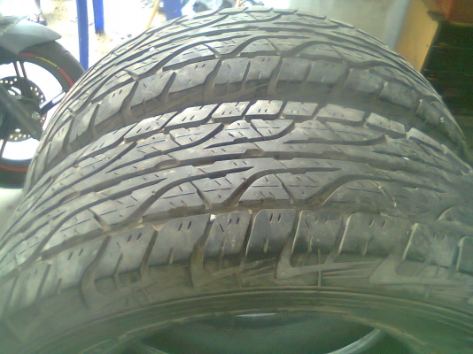 DUNLOP GRANDTREK AT3 MADE IN JAPAN มี 2 เส้น โทร.081-427-3941 DUNLOP GRANDTREK AT3 MADE IN JAPAN มี 2 เส้น โทร.081-427-3941