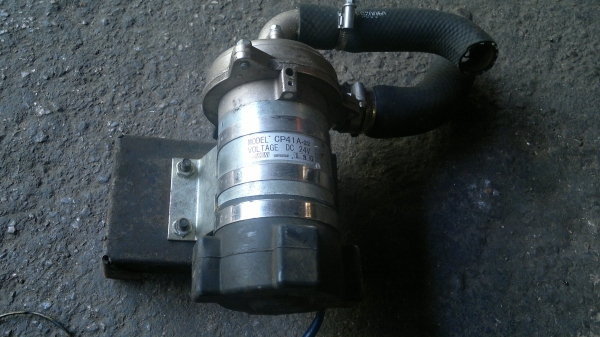 ปั๊มน้ำ DC 24 V มาจากญี่ปุ่นมือสองครับ