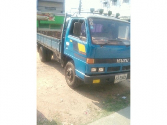 ขายISUZU NPR 115 เครื่องดี4BD1 สภาพพร้อมใช้ เอกสารพร้อมโอน