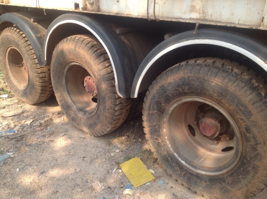 หางเรียบ3เพลา ยาว12.50 ม. 425,000 อยู่สกลนคร 0895770265 หางเรียบ3เพลา ยาว12.50 ม. 425,000 อยู่สกลนคร 0895770265