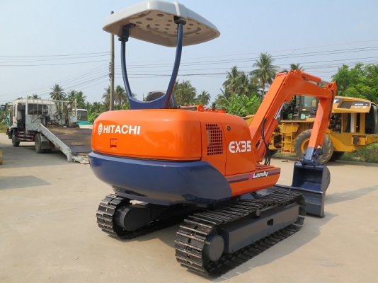 รถขุด แบคโฮล HITACHI - EX35 ทำสีใหม่ มือสองญี่ปุ่น นำเข้าเอง ยังไม่เคยใช้งานในไทย