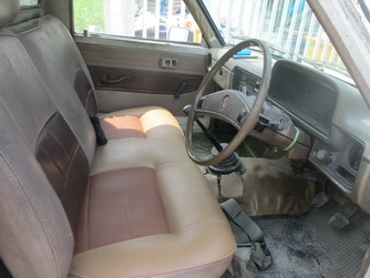 ขายรถไฮลักช่วงยาวดีเซล 2.2 พร้อมใช้งาน ปี 83 59000