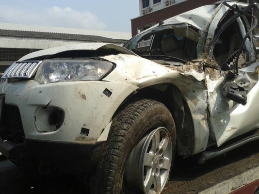 ปาเจโรขายตามสภาพเล่มชุดโอนครบๆ