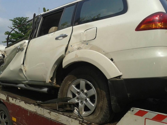 ปาเจโรขายตามสภาพเล่มชุดโอนครบๆ ปาเจโรขายตามสภาพเล่มชุดโอนครบๆ