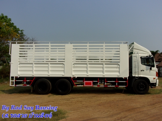 ขาย 10ล้อ ฮีโน่ เมก้า 220 แรง ยาว 7.50 ปี 2011 สภาพสวยเดิมกว่า 90 \%เครื่องดี พร้อมใช้งาน ชมก่อนได้ครับ สนใจติดต่อ 081-9425443