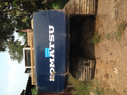 ขายKOMATSU PC 200-5 ซีเรียลสูง ช่วงล่างแน่น ไฟฟ้าครบ มีเล่ม สภาพพร้อมใช้