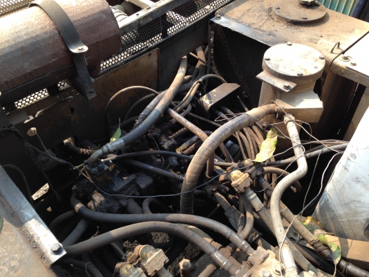 ขายKOMATSU PC 200-5 ซีเรียลสูง ช่วงล่างแน่น ไฟฟ้าครบ มีเล่ม สภาพพร้อมใช้