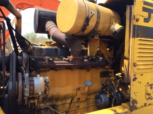 รถตัก KOMATSU 520 มือสอง นำเข้าจากญี่ปุ่น สภาพพร้อมใช้งาน