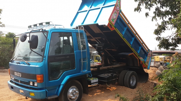 ขายรถหกล้อ