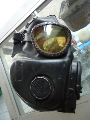 หน้ากากกันแก๊สพิษ