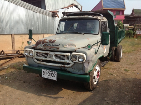 ขาย6ล้อดำรถสวยเดิมทะเบียนพร้อมไม่ขาดเครื่องเดิมเฟื่องทายใหญ่ไอ้หลงครัชชีสวยตลอดเส้น