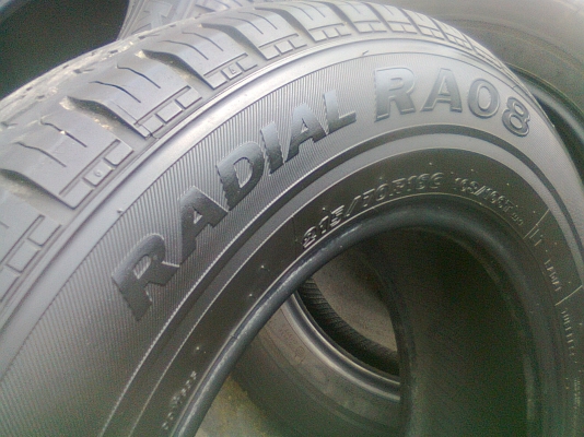 hankook  RADIAL RA08  มี ชุด 4 เส้น โทร.081-427-3941