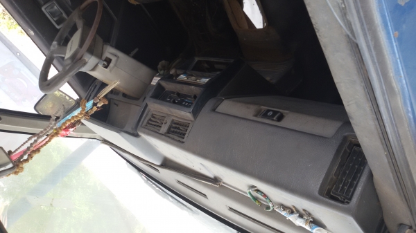 ขายนิสสันBig M ไม่มีเครื่อง แต่มีเล่ม