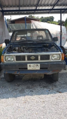 ขายนิสสันBig M ไม่มีเครื่อง แต่มีเล่ม