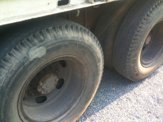 ขาย 10 ล้อเพลาเดียวพื้นเรียบ Hino KT925 เครื่อง EH700 168 แรง เปลี่ยนหัวรุ่นใหม่ ทะเบียนเต็มพร้อมโอน