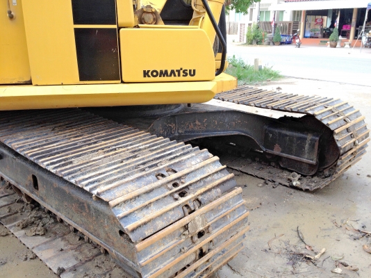 ขาย KOMATSU PC120 (รุ่น6) ขาย KOMATSU PC120 (รุ่น6)
