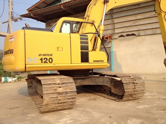 ขาย KOMATSU PC120 (รุ่น6) ขาย KOMATSU PC120 (รุ่น6)