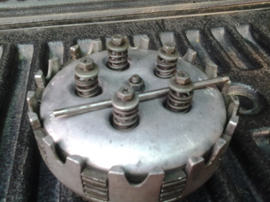 ขายอะไหล่เครื่อง dt 125 monoหลายรายการ