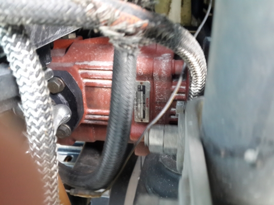 รถขุด MITSUBISHI รุ่น ME30 แทร็กเหล็ก  มือสองญี่ปุ่น